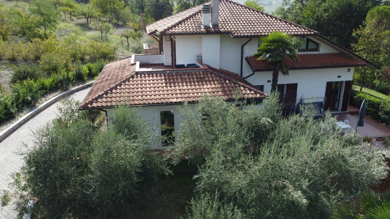 B&B La Poiana Canavaccio di Urbino Bagian luar foto