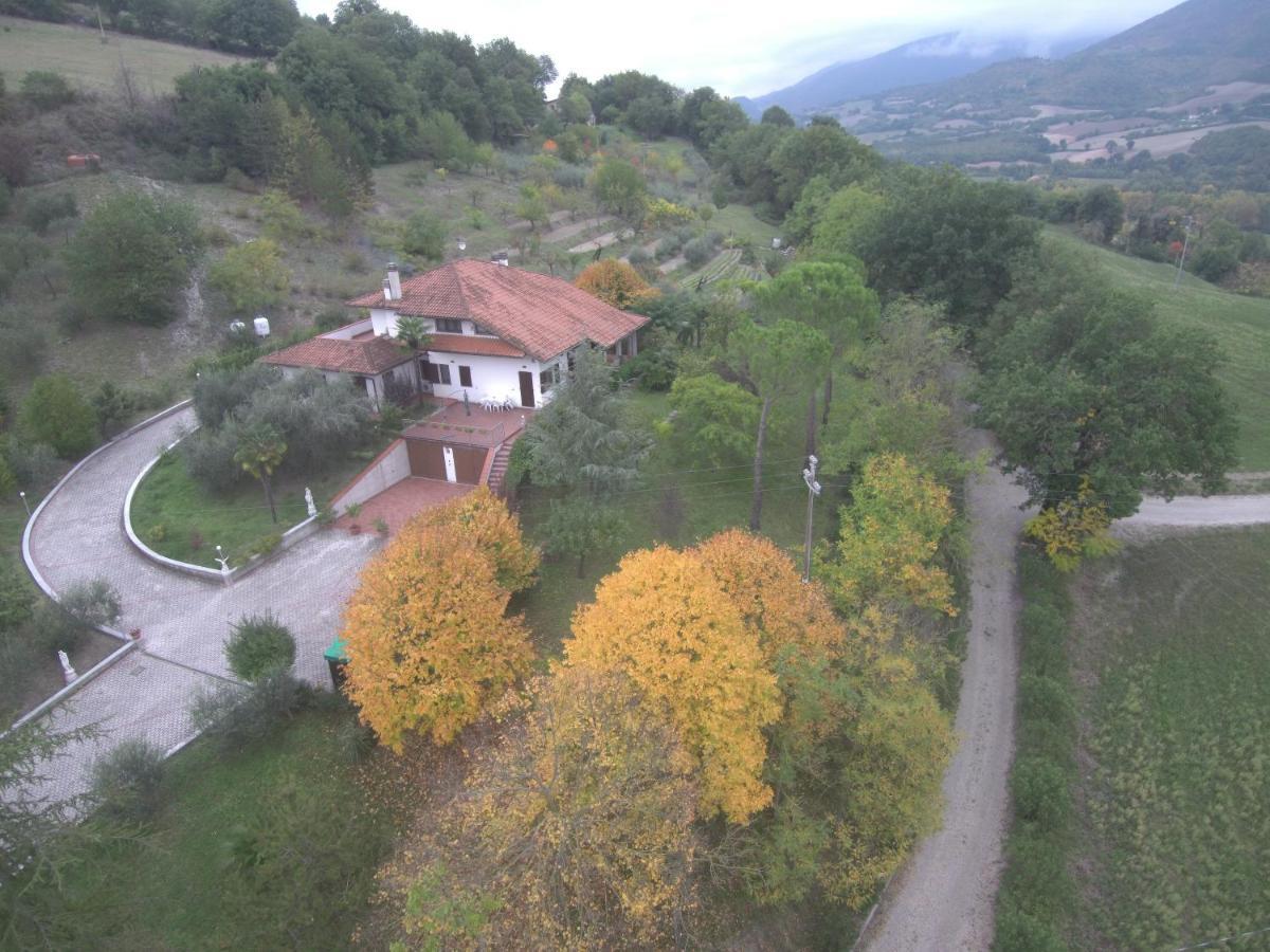 B&B La Poiana Canavaccio di Urbino Bagian luar foto