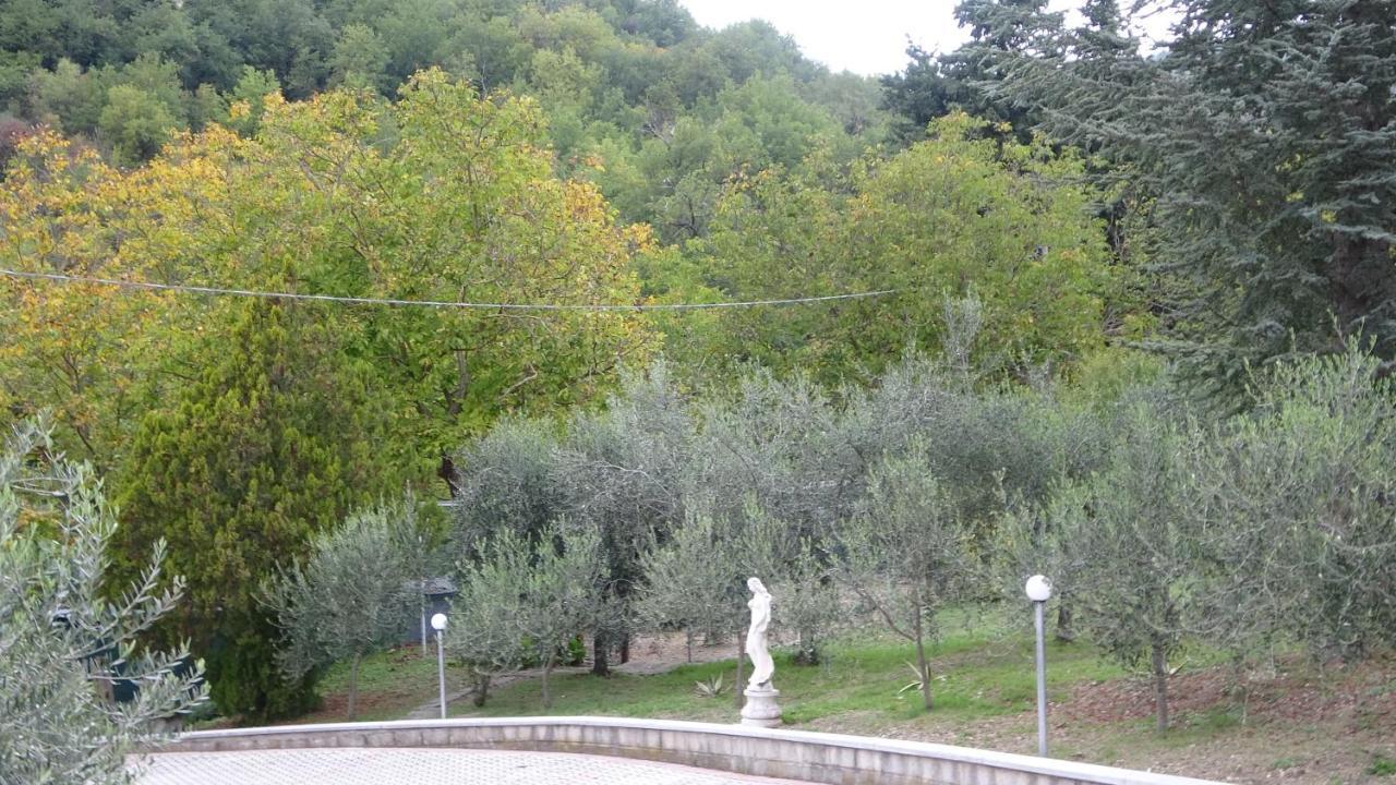 B&B La Poiana Canavaccio di Urbino Bagian luar foto
